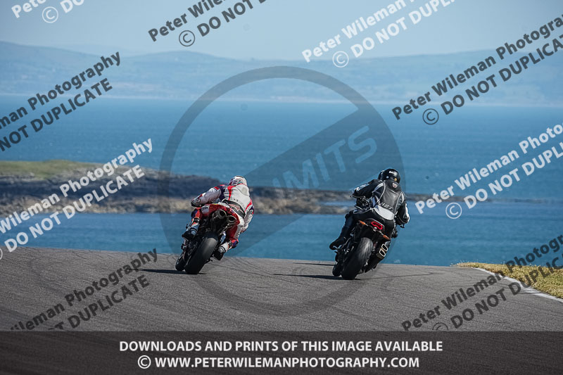anglesey no limits trackday;anglesey photographs;anglesey trackday photographs;enduro digital images;event digital images;eventdigitalimages;no limits trackdays;peter wileman photography;racing digital images;trac mon;trackday digital images;trackday photos;ty croes